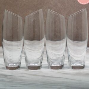 BRAND NEW IN BOX! Bomshbee Sloane Champagne Flutes - Set of 4 - SOLD OUT ONLINE